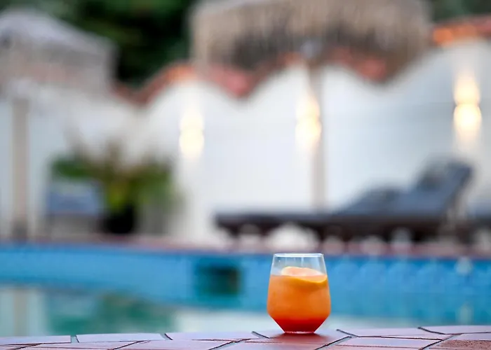 Aggelos Grand מלון דירות