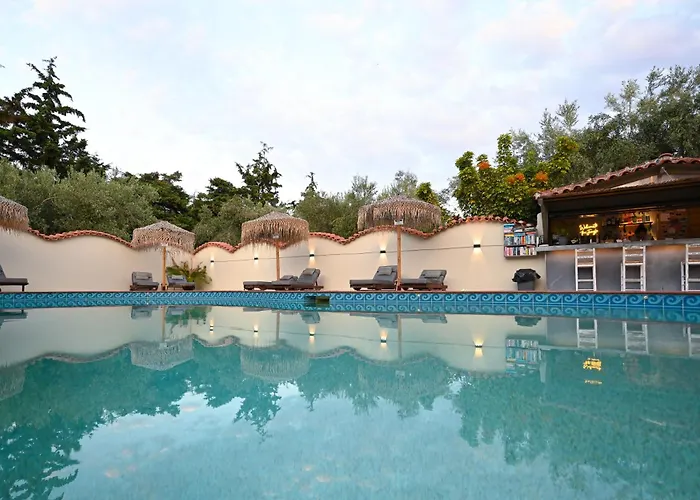 Aparthotel Aggelos Grand Koukounaries