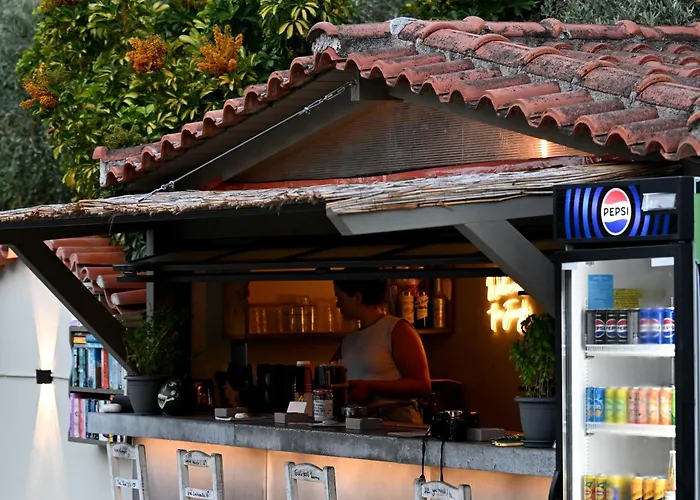 Aggelos Grand Aparthotel Koukounaries