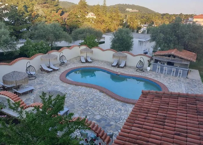 Aggelos Grand Apartmanhotel Kukunariész