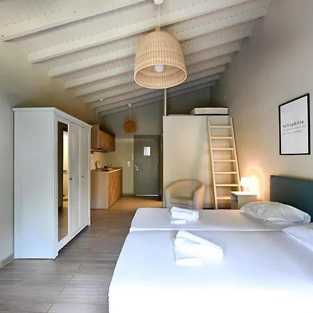 Apart Otel Aggelos Grand Koukounaries